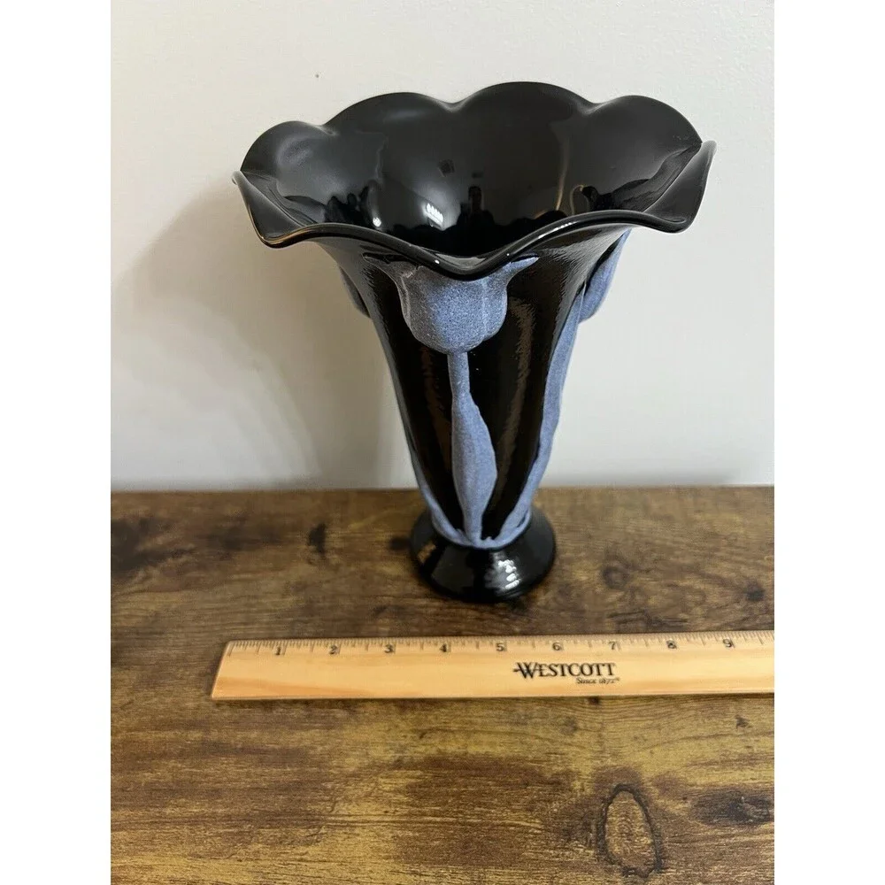 Vintage Black Glass Tulip Motif Fan Vase MCM unbranded Gorgeous Boho Cottagecore